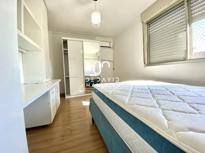 Foto 9 de Apartamento com 3 quartos à venda, 197m2 em Centro, Santa Maria - RS