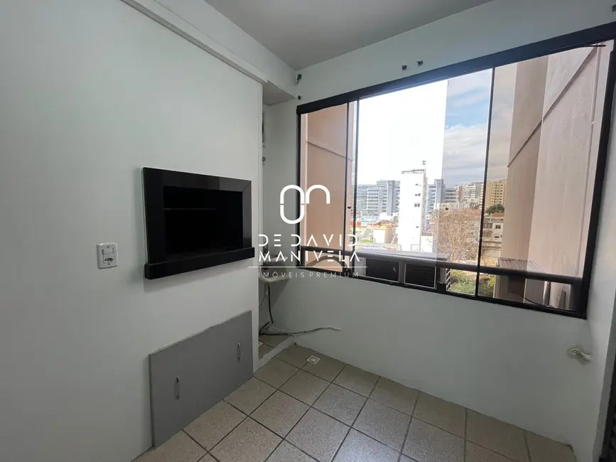 Foto 9 de Apartamento com 3 quartos à venda, 179m2 em Centro, Santa Maria - RS