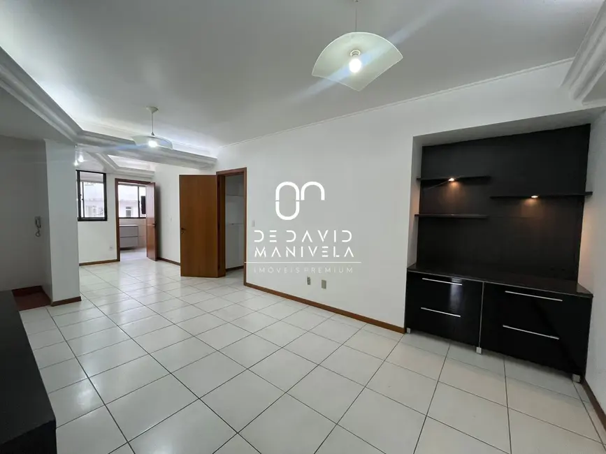 Foto 3 de Apartamento com 3 quartos à venda, 179m2 em Centro, Santa Maria - RS