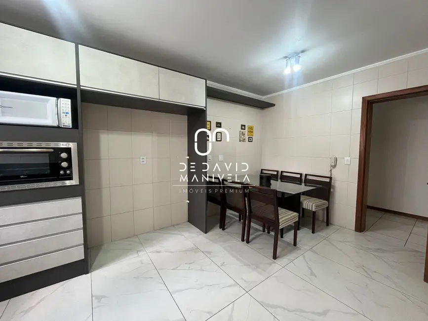 Foto 6 de Apartamento com 3 quartos à venda, 179m2 em Centro, Santa Maria - RS