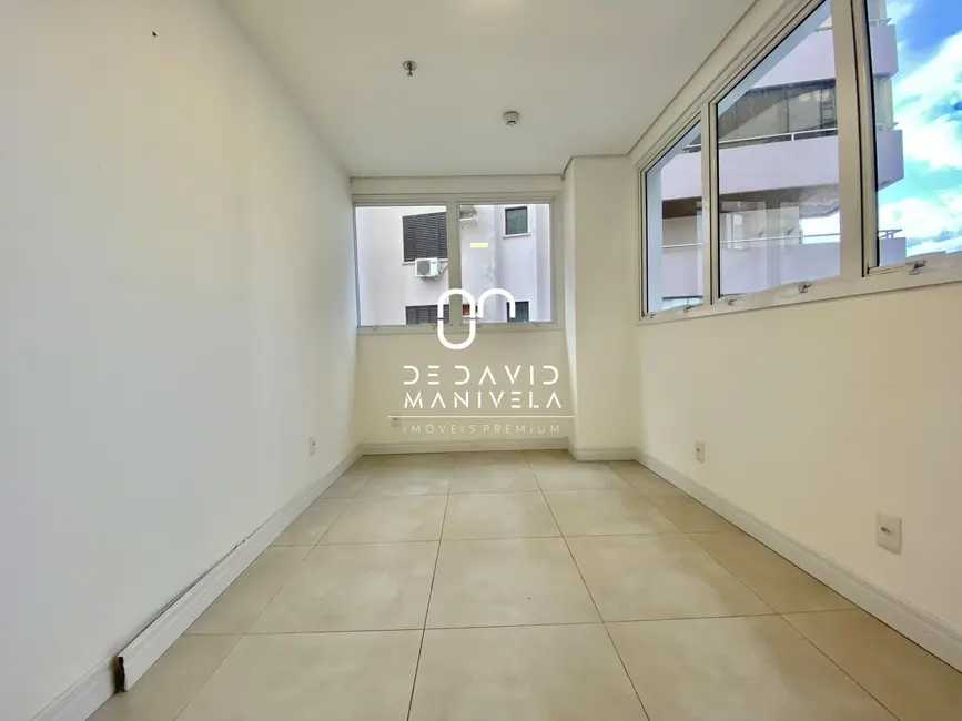 Sala Comercial com 1 quarto à venda, 44m2 em Nossa Senhora de Fátima, Santa Maria - RS - imagem 5 Foto 5 de Sala Comercial com 1 quarto à venda, 44m2 em Nossa Senhora de Fátima, Santa Maria - RS