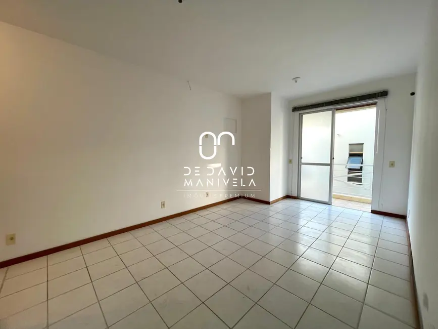 Foto 4 de Apartamento com 1 quarto à venda, 53m2 em Nossa Senhora de Fátima, Santa Maria - RS