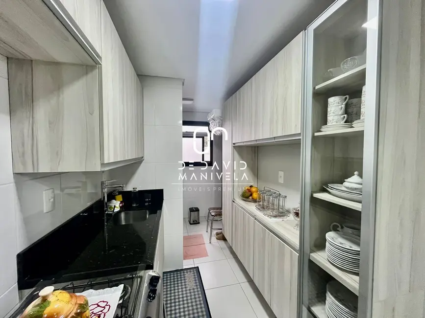 Foto 6 de Apartamento com 3 quartos à venda, 95m2 em Uglione, Santa Maria - RS