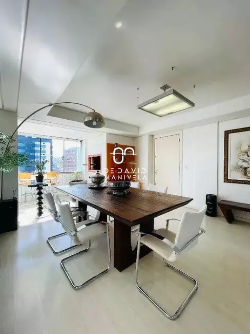 Foto 2 de Apartamento com 2 quartos para alugar, 104m2 em Centro, Santa Maria - RS