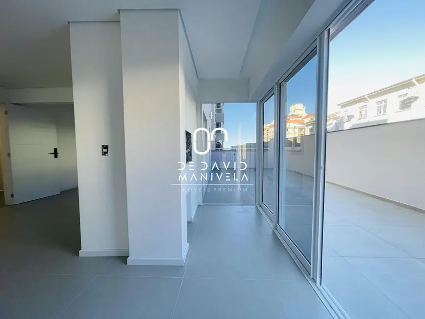 Foto 9 de Apartamento com 3 quartos à venda, 190m2 em Nossa Senhora das Dores, Santa Maria - RS