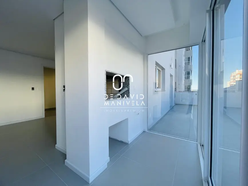Foto 8 de Apartamento com 3 quartos à venda, 190m2 em Nossa Senhora das Dores, Santa Maria - RS