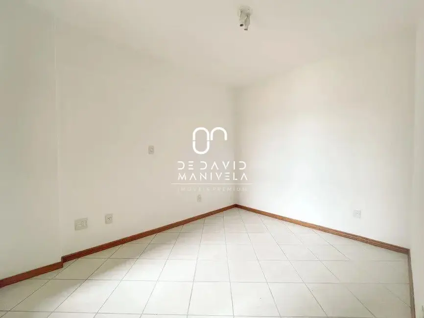 Apartamento com 1 quarto para alugar, 32m2 em Nossa Senhora das Dores, Santa Maria - RS - imagem 9 Foto 9 de Apartamento com 1 quarto para alugar, 32m2 em Nossa Senhora das Dores, Santa Maria - RS