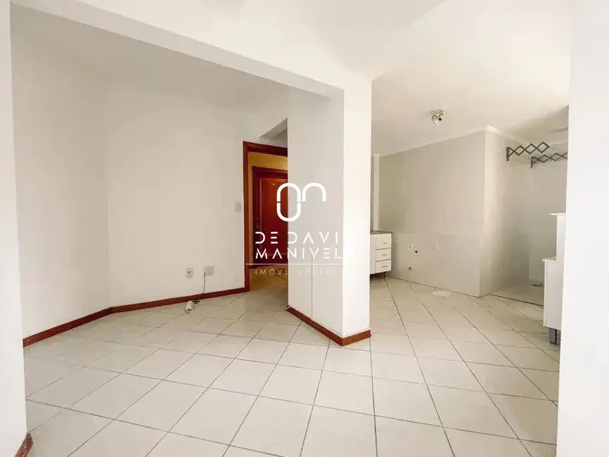 Apartamento com 1 quarto para alugar, 32m2 em Nossa Senhora das Dores, Santa Maria - RS - imagem 3 Foto 3 de Apartamento com 1 quarto para alugar, 32m2 em Nossa Senhora das Dores, Santa Maria - RS