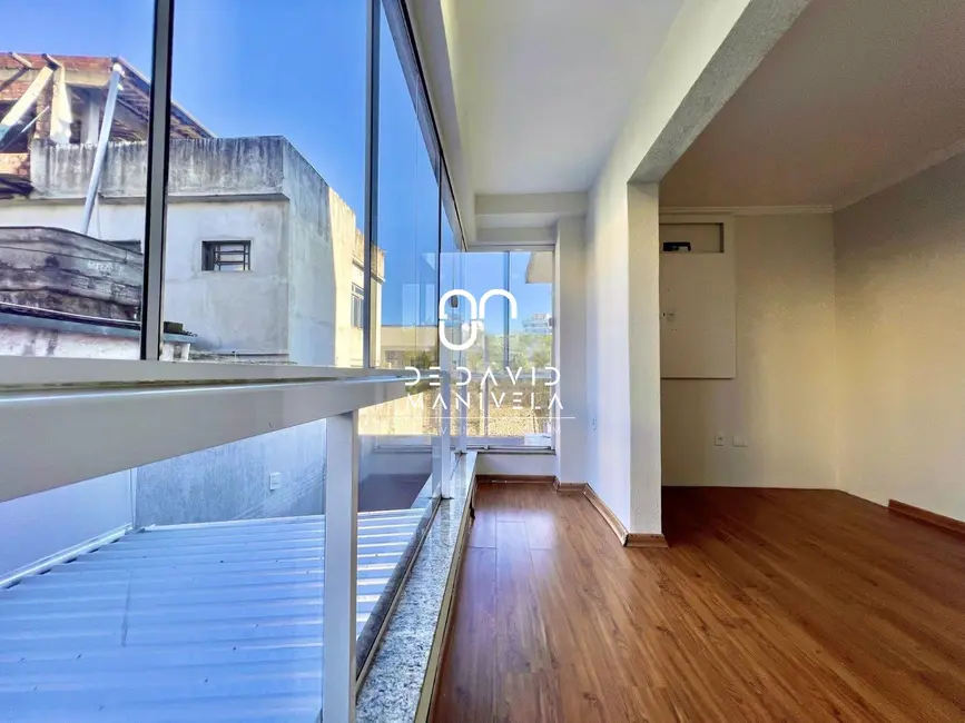 Foto 4 de Apartamento com 2 quartos à venda, 109m2 em Menino Jesus, Santa Maria - RS