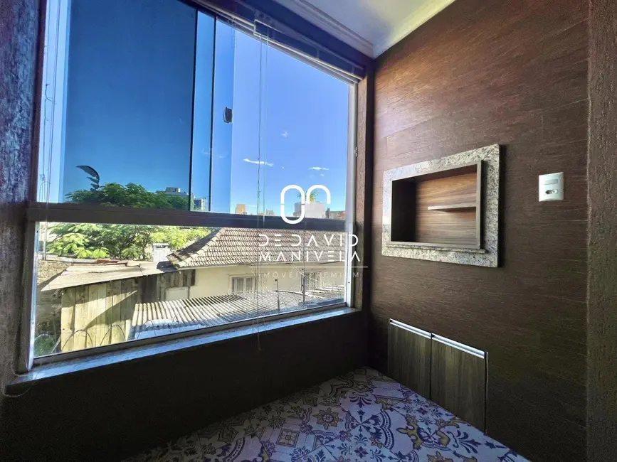 Foto 2 de Apartamento com 2 quartos à venda, 109m2 em Menino Jesus, Santa Maria - RS