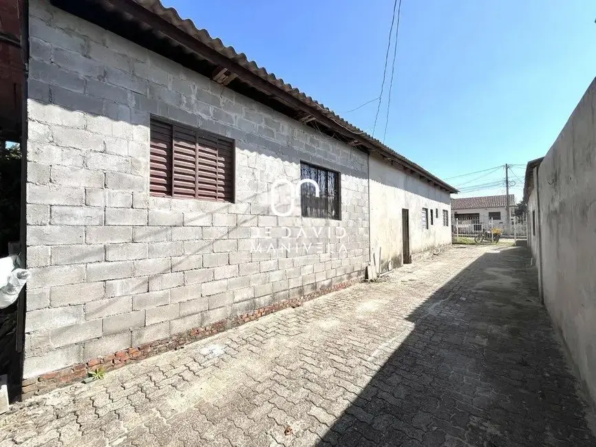 Armazém / Galpão com 1 quarto para alugar, 150m2 em Pinheiro Machado, Santa Maria - RS - imagem 2 Foto 2 de Armazém / Galpão com 1 quarto para alugar, 150m2 em Pinheiro Machado, Santa Maria - RS