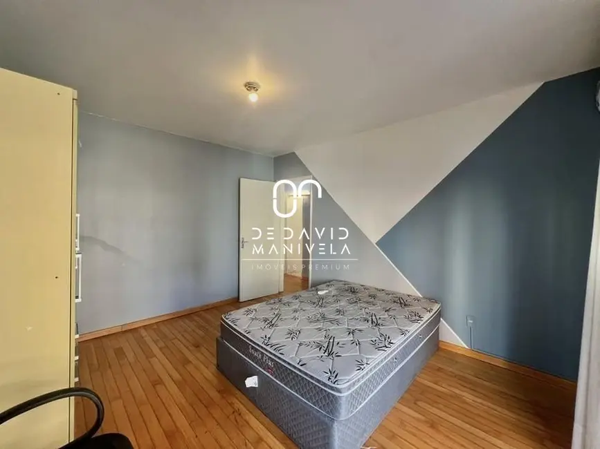 Apartamento com 2 quartos para alugar, 89m2 em Centro, Santa Maria - RS - imagem 8 Foto 8 de Apartamento com 2 quartos para alugar, 89m2 em Centro, Santa Maria - RS