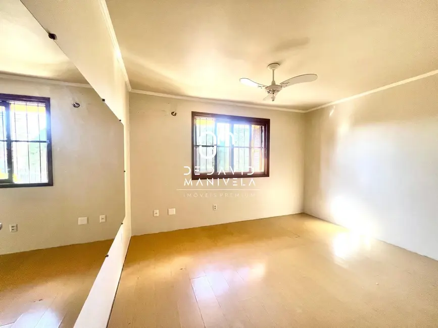 Casa com 3 quartos à venda, 161m2 em Pinheiro Machado, Santa Maria - RS - imagem 6 Foto 6 de Casa com 3 quartos à venda, 161m2 em Pinheiro Machado, Santa Maria - RS