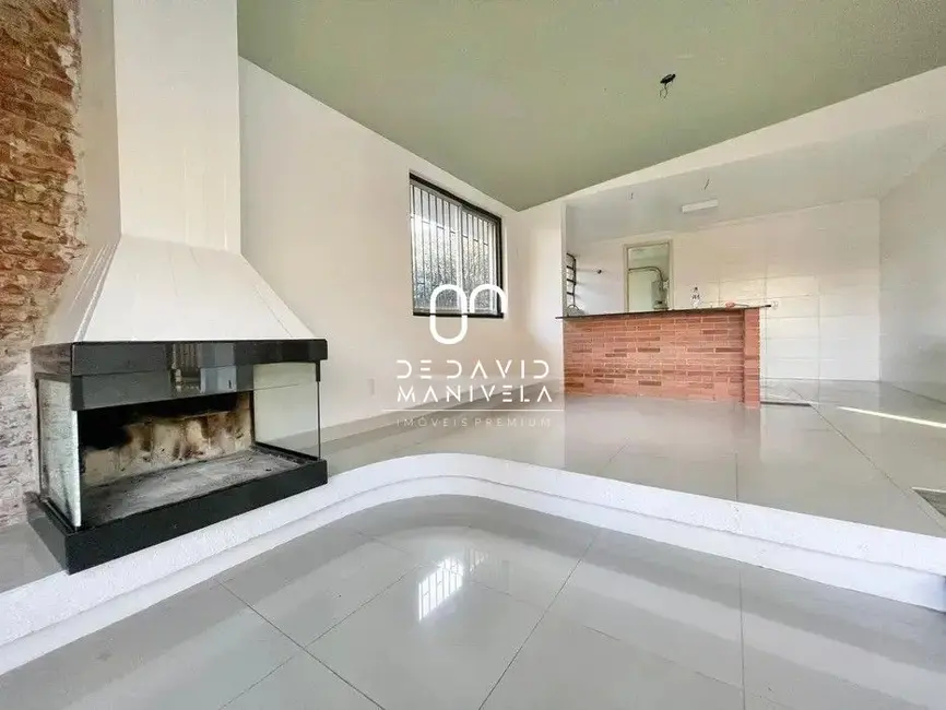 Casa com 4 quartos para alugar, 240m2 em Noal, Santa Maria - RS - imagem 5 Foto 5 de Casa com 4 quartos para alugar, 240m2 em Noal, Santa Maria - RS