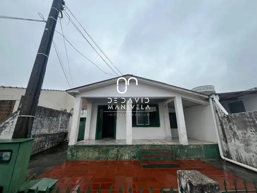 Foto 1 de Casa com 2 quartos para alugar, 100m2 em Camobi, Santa Maria - RS