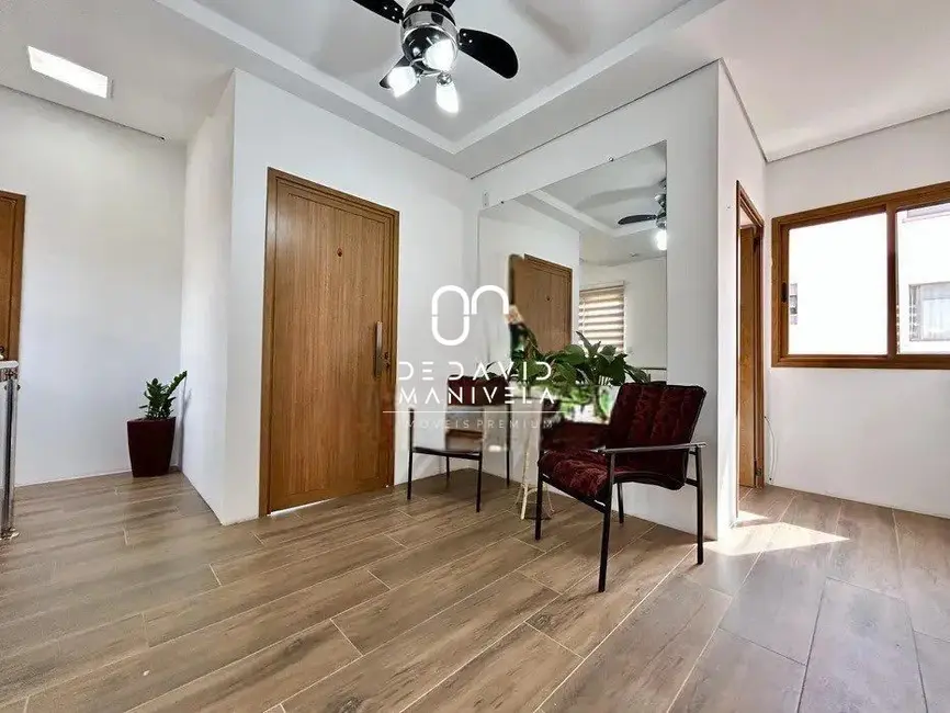 Sala Comercial com 1 quarto para alugar, 12m2 em Nossa Senhora de Fátima, Santa Maria - RS - imagem 9 Foto 9 de Sala Comercial com 1 quarto para alugar, 12m2 em Nossa Senhora de Fátima, Santa Maria - RS