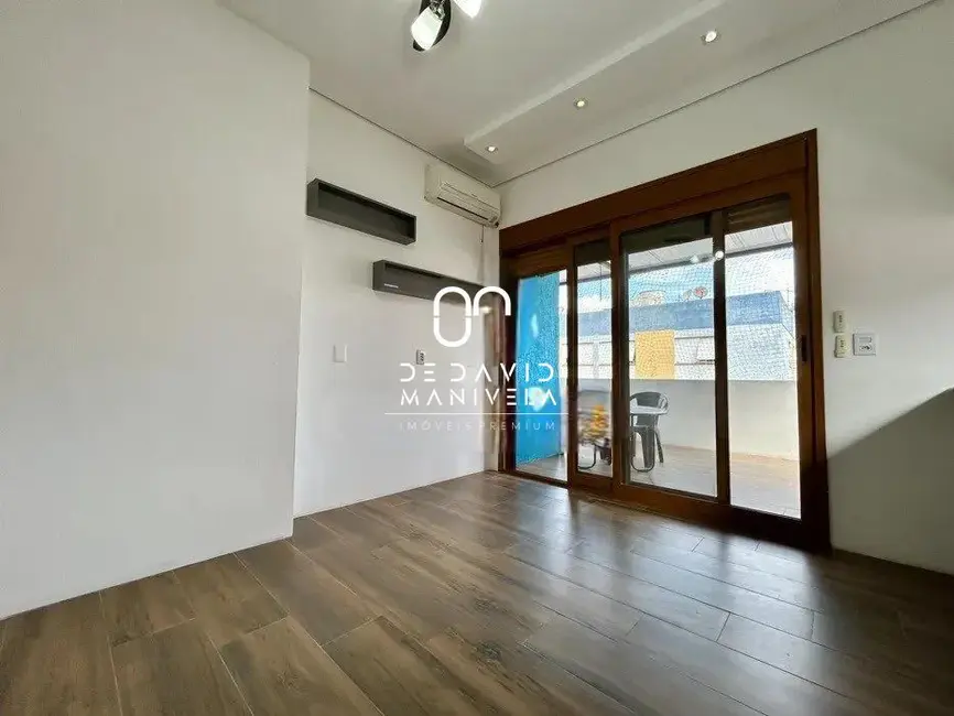Sala Comercial com 1 quarto para alugar, 12m2 em Nossa Senhora de Fátima, Santa Maria - RS - imagem 3 Foto 3 de Sala Comercial com 1 quarto para alugar, 12m2 em Nossa Senhora de Fátima, Santa Maria - RS