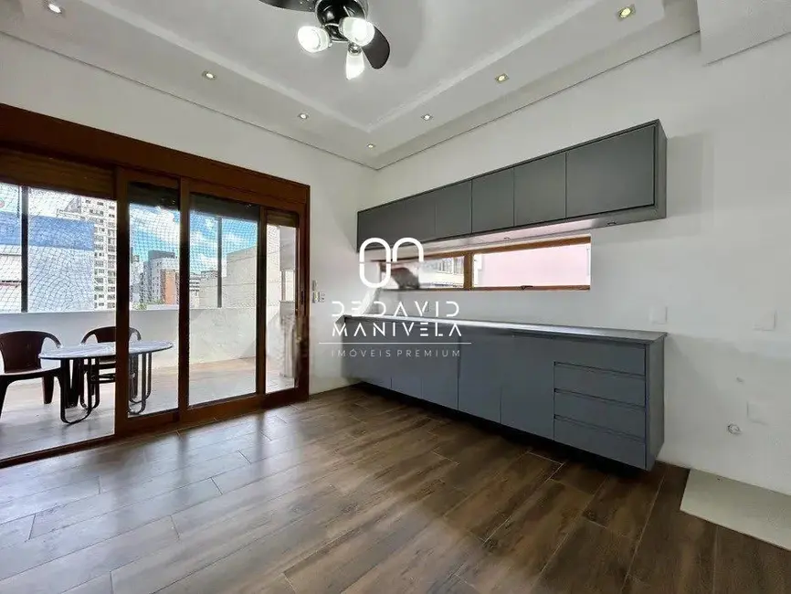 Sala Comercial com 1 quarto para alugar, 12m2 em Nossa Senhora de Fátima, Santa Maria - RS - imagem 4 Foto 4 de Sala Comercial com 1 quarto para alugar, 12m2 em Nossa Senhora de Fátima, Santa Maria - RS