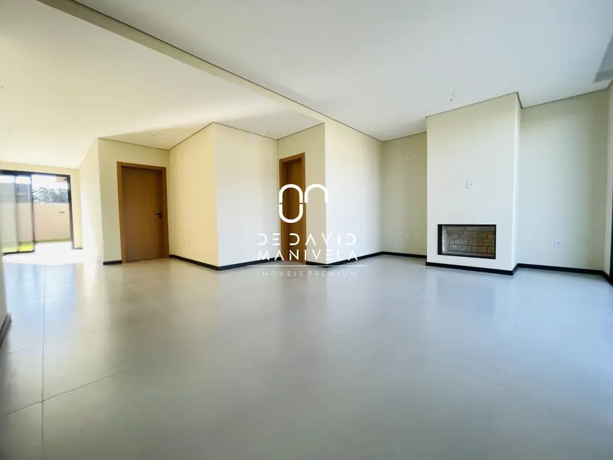 Foto 3 de Casa de Condomínio com 3 quartos à venda, 187m2 em Camobi, Santa Maria - RS