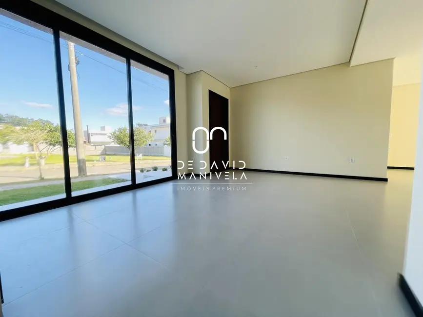 Foto 5 de Casa de Condomínio com 3 quartos à venda, 187m2 em Camobi, Santa Maria - RS