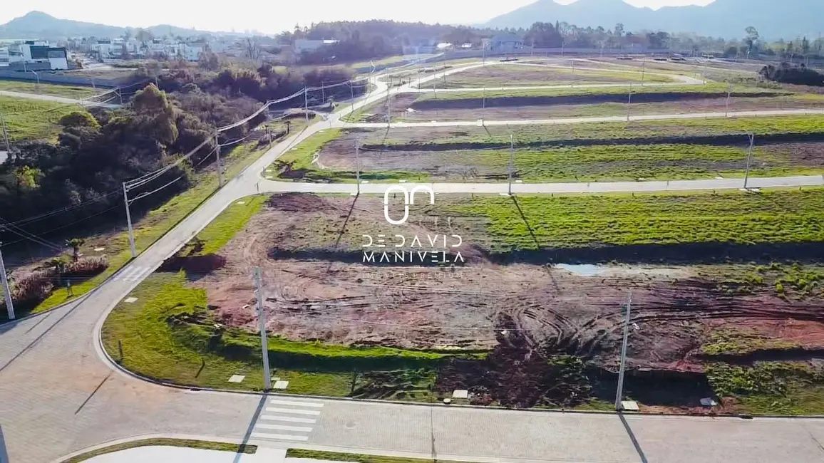 Foto 4 de Terreno / Lote à venda, 311m2 em Camobi, Santa Maria - RS