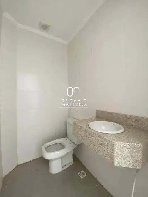 Prédio Inteiro com 13 quartos para alugar, 740m2 em Centro, Santa Maria - RS - imagem 8 Foto 8 de Prédio Inteiro com 13 quartos para alugar, 740m2 em Centro, Santa Maria - RS