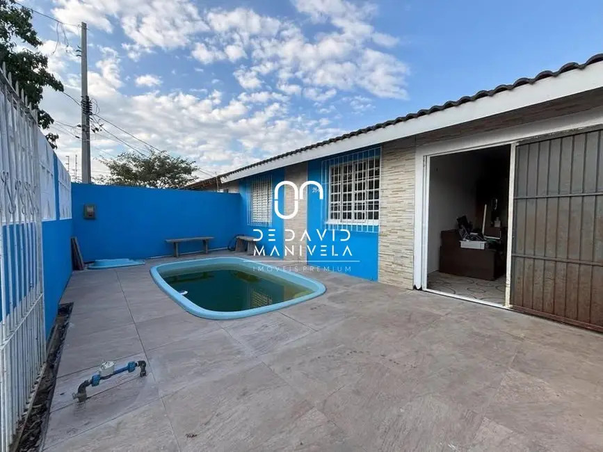 Casa com 3 quartos para alugar, 110m2 em Diácono João Luiz Pozzobon, Santa Maria - RS - imagem 2 Foto 2 de Casa com 3 quartos para alugar, 110m2 em Diácono João Luiz Pozzobon, Santa Maria - RS