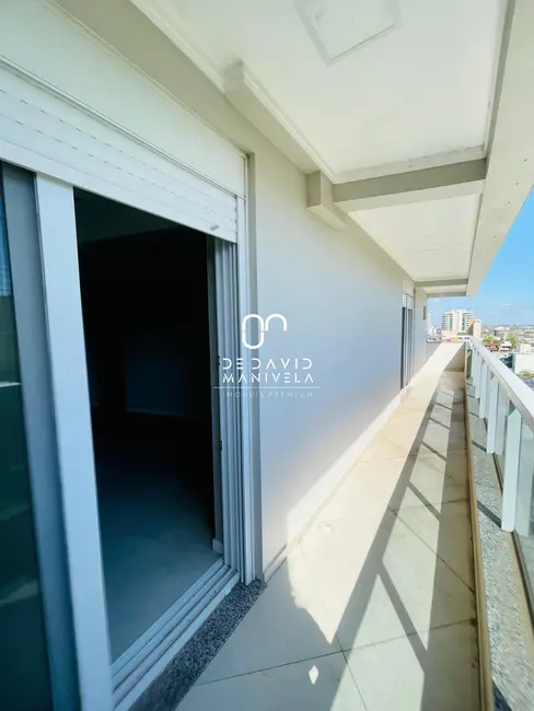 Apartamento com 3 quartos à venda, 114m2 em Nossa Senhora de Fátima, Santa Maria - RS - imagem 7 Foto 7 de Apartamento com 3 quartos à venda, 114m2 em Nossa Senhora de Fátima, Santa Maria - RS