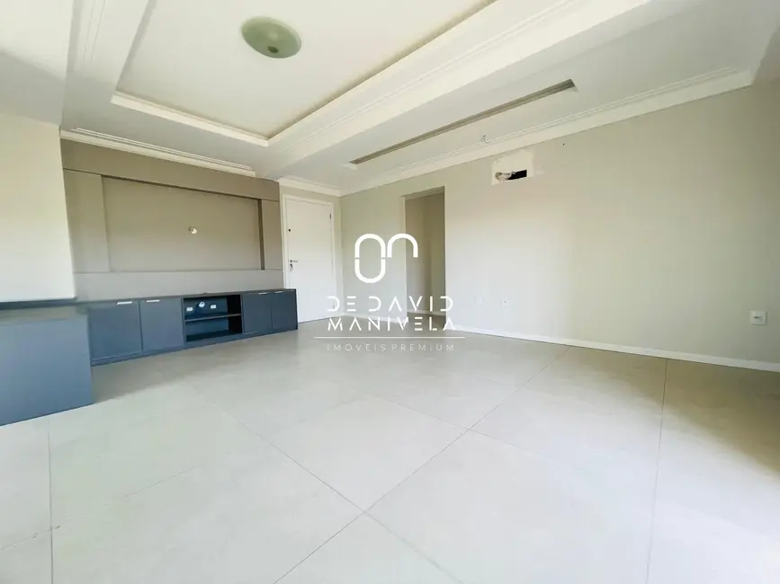 Apartamento com 3 quartos à venda, 114m2 em Nossa Senhora de Fátima, Santa Maria - RS - imagem 5 Foto 5 de Apartamento com 3 quartos à venda, 114m2 em Nossa Senhora de Fátima, Santa Maria - RS