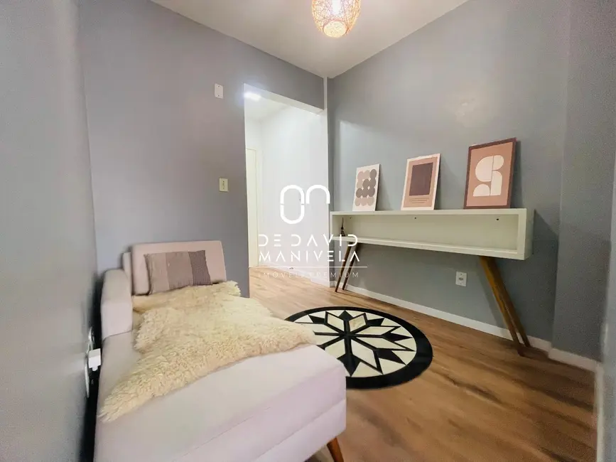 Apartamento com 3 quartos para alugar, 139m2 em Nossa Senhora do Rosário, Santa Maria - RS - imagem 4 Foto 4 de Apartamento com 3 quartos para alugar, 139m2 em Nossa Senhora do Rosário, Santa Maria - RS