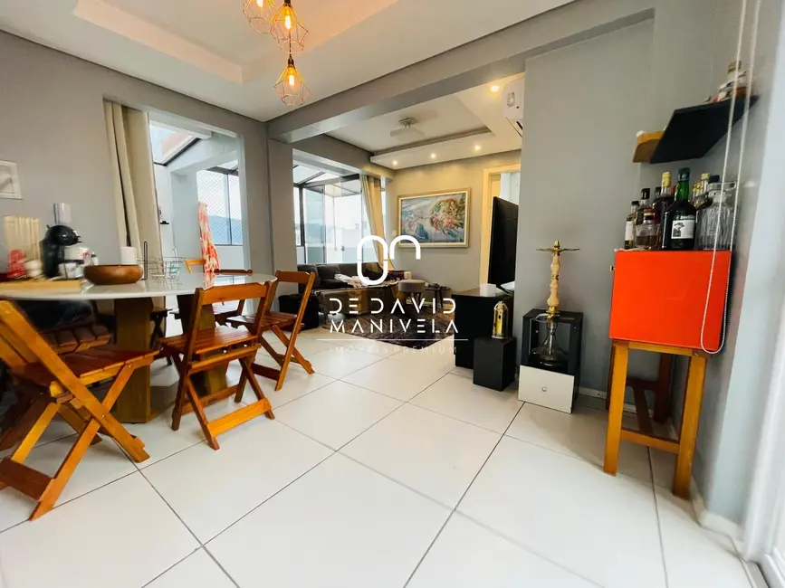 Apartamento com 3 quartos para alugar, 139m2 em Nossa Senhora do Rosário, Santa Maria - RS - imagem 5 Foto 5 de Apartamento com 3 quartos para alugar, 139m2 em Nossa Senhora do Rosário, Santa Maria - RS