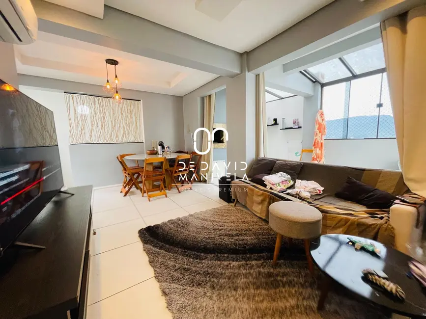 Apartamento com 3 quartos para alugar, 139m2 em Nossa Senhora do Rosário, Santa Maria - RS - imagem 1 Foto 1 de Apartamento com 3 quartos para alugar, 139m2 em Nossa Senhora do Rosário, Santa Maria - RS