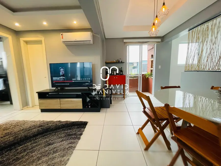 Apartamento com 3 quartos para alugar, 139m2 em Nossa Senhora do Rosário, Santa Maria - RS - imagem 2 Foto 2 de Apartamento com 3 quartos para alugar, 139m2 em Nossa Senhora do Rosário, Santa Maria - RS