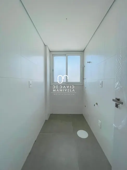 Foto 8 de Apartamento com 3 quartos à venda, 149m2 em Nossa Senhora Medianeira, Santa Maria - RS