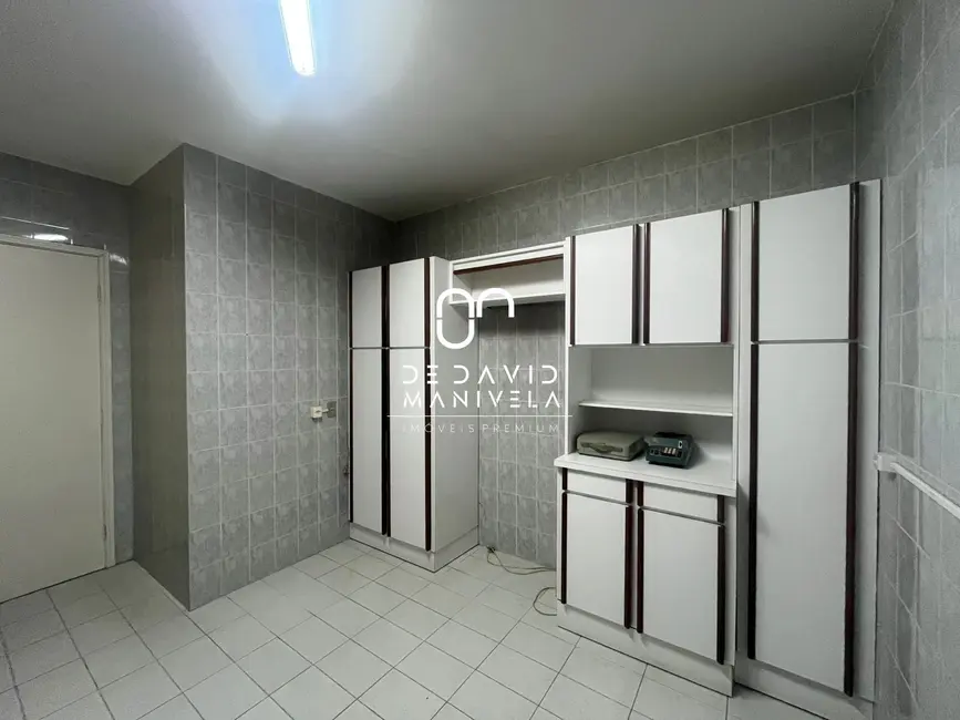 Foto 4 de Apartamento com 3 quartos para alugar, 102m2 em Centro, Santa Maria - RS