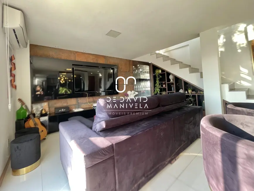 Foto 1 de Cobertura com 2 quartos à venda, 105m2 em Nossa Senhora de Fátima, Santa Maria - RS