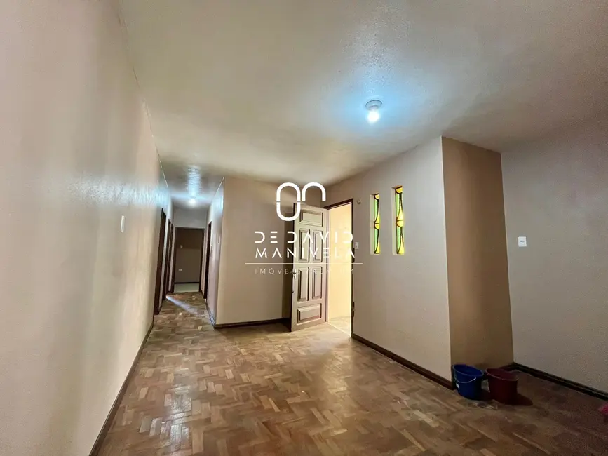 Casa com 3 quartos para alugar, 80m2 em Km 3, Santa Maria - RS - imagem 5 Foto 5 de Casa com 3 quartos para alugar, 80m2 em Km 3, Santa Maria - RS