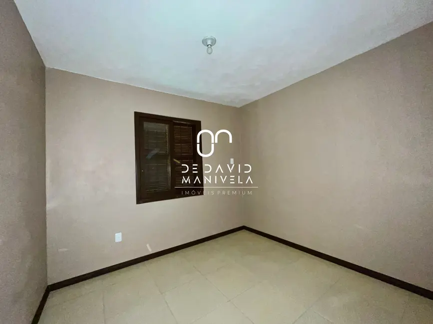 Casa com 3 quartos para alugar, 80m2 em Km 3, Santa Maria - RS - imagem 6 Foto 6 de Casa com 3 quartos para alugar, 80m2 em Km 3, Santa Maria - RS