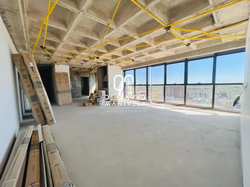 Foto 7 de Apartamento com 3 quartos à venda, 193m2 em Nossa Senhora Medianeira, Santa Maria - RS