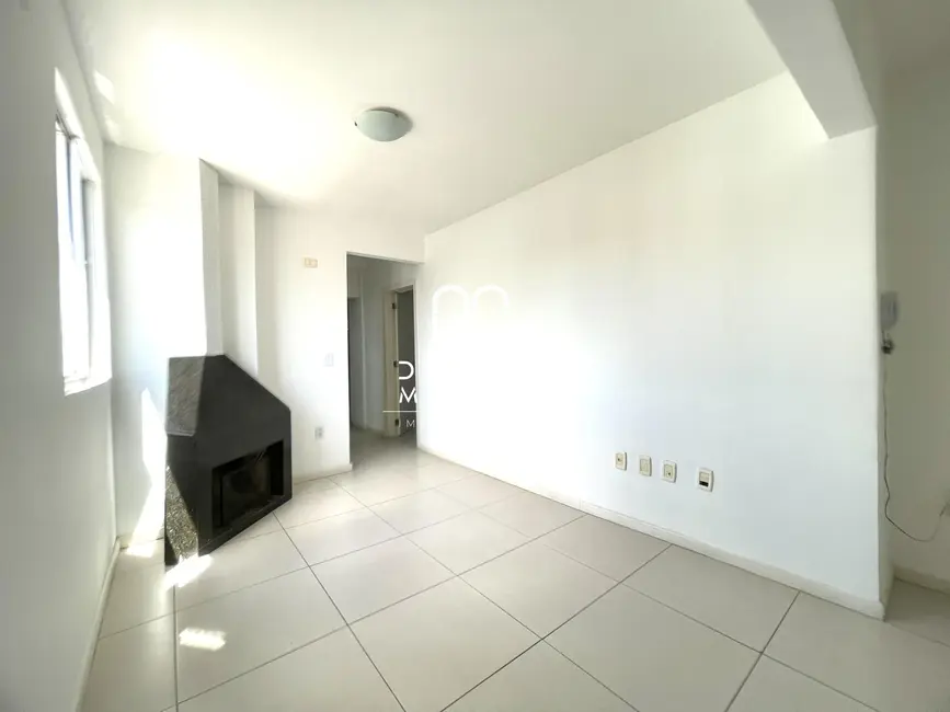 Cobertura com 3 quartos à venda, 147m2 em Nossa Senhora de Fátima, Santa Maria - RS - imagem 3 Foto 3 de Cobertura com 3 quartos à venda, 147m2 em Nossa Senhora de Fátima, Santa Maria - RS