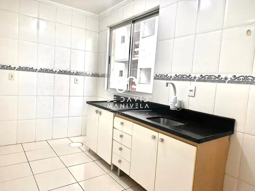 Foto 3 de Apartamento com 3 quartos à venda, 121m2 em Nossa Senhora do Rosário, Santa Maria - RS