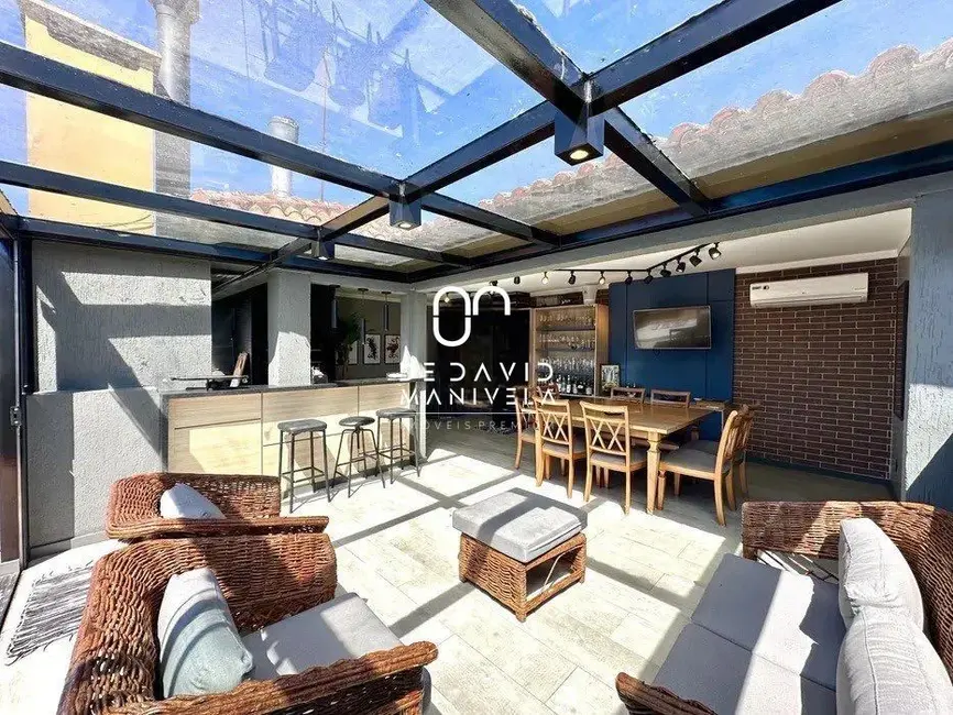 Foto 5 de Cobertura com 3 quartos para alugar, 167m2 em Nossa Senhora Medianeira, Santa Maria - RS