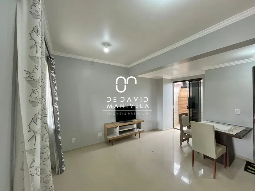 Casa com 2 quartos para alugar, 75m2 em Camobi, Santa Maria - RS - imagem 6 Foto 6 de Casa com 2 quartos para alugar, 75m2 em Camobi, Santa Maria - RS