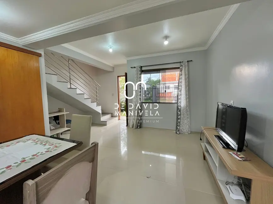 Casa com 2 quartos para alugar, 75m2 em Camobi, Santa Maria - RS - imagem 3 Foto 3 de Casa com 2 quartos para alugar, 75m2 em Camobi, Santa Maria - RS