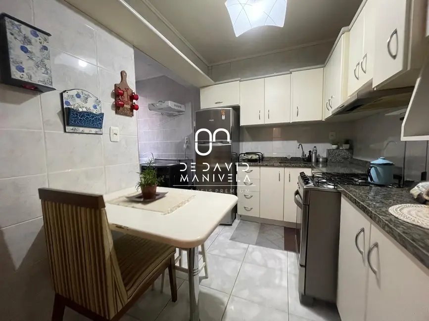 Foto 6 de Cobertura com 3 quartos à venda, 161m2 em Nossa Senhora de Fátima, Santa Maria - RS