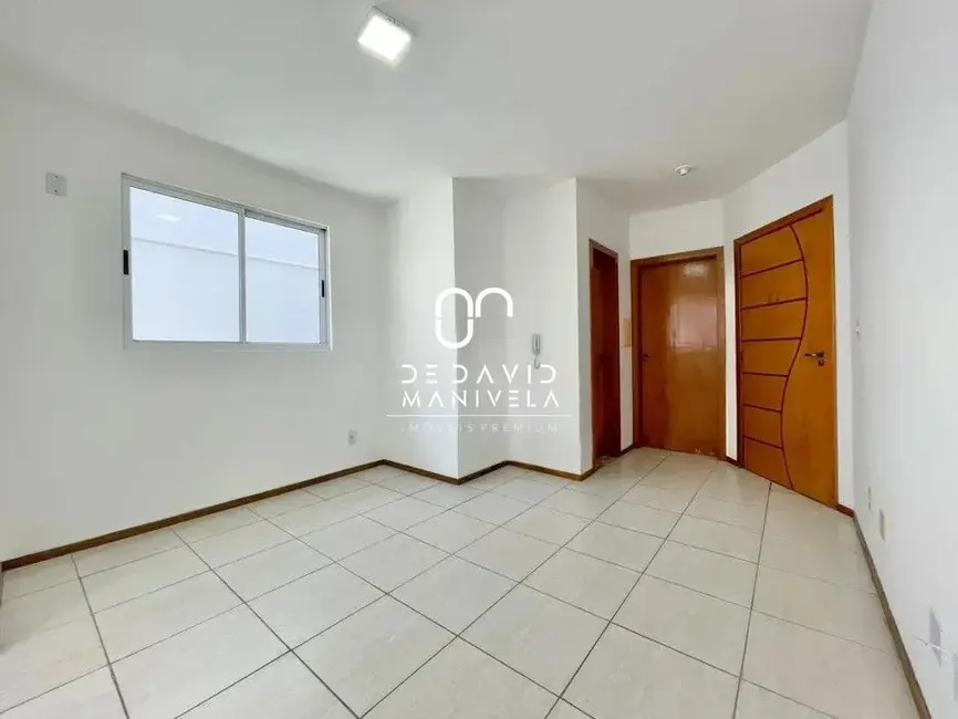 Apartamento com 1 quarto para alugar, 35m2 em Nossa Senhora de Fátima, Santa Maria - RS - imagem 3 Foto 3 de Apartamento com 1 quarto para alugar, 35m2 em Nossa Senhora de Fátima, Santa Maria - RS