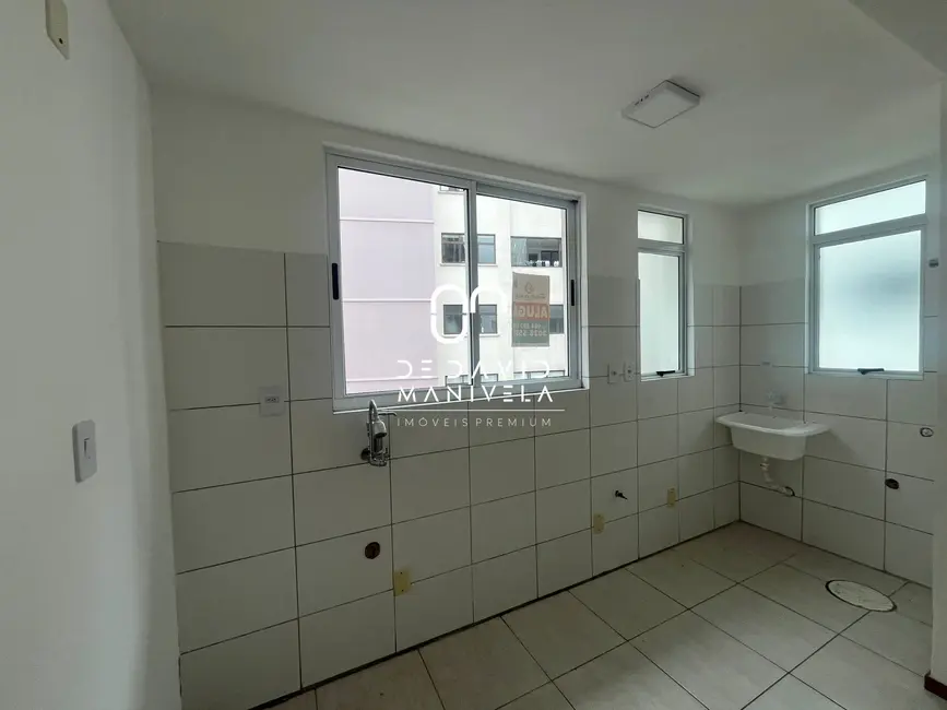 Apartamento com 1 quarto para alugar, 35m2 em Nossa Senhora de Fátima, Santa Maria - RS - imagem 7 Foto 7 de Apartamento com 1 quarto para alugar, 35m2 em Nossa Senhora de Fátima, Santa Maria - RS