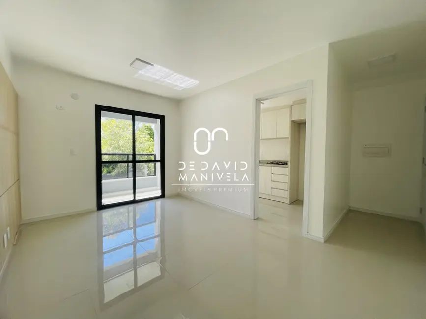 Apartamento com 2 quartos para alugar, 68m2 em Uglione, Santa Maria - RS - imagem 2 Foto 2 de Apartamento com 2 quartos para alugar, 68m2 em Uglione, Santa Maria - RS