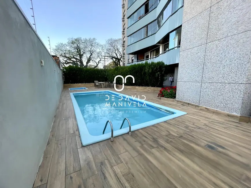 Foto 5 de Apartamento com 3 quartos à venda, 332m2 em Nossa Senhora Medianeira, Santa Maria - RS