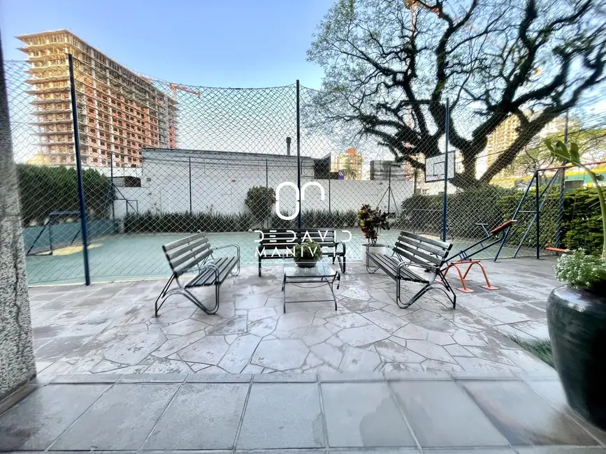 Foto 3 de Apartamento com 3 quartos à venda, 332m2 em Nossa Senhora Medianeira, Santa Maria - RS